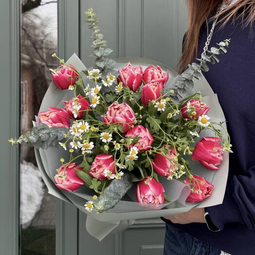 Пионовидные тюльпаны 15 штук