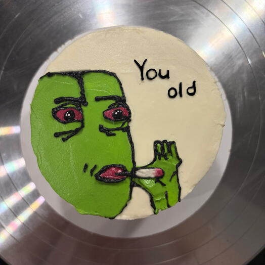 Бенто-торт «You old» с лягушонком Пэпэ