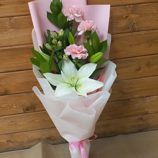🌷Букет с белой Лилией