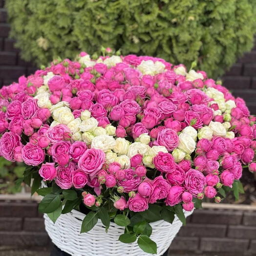 😍Корзина в кустовых розы 101ш🤩
