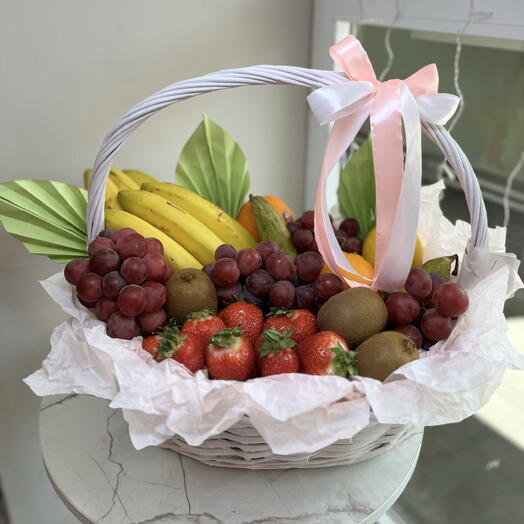Корзина с фруктами большая