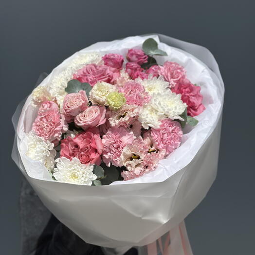 Сборный нежный букет 💐