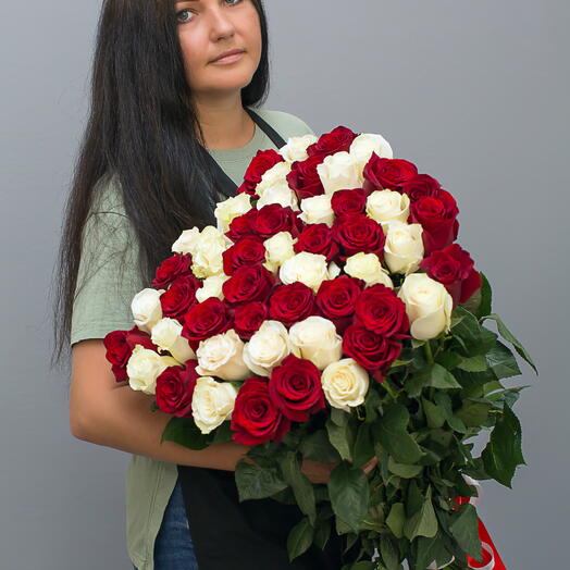 Букет из 51 розы микс (80-90 см)