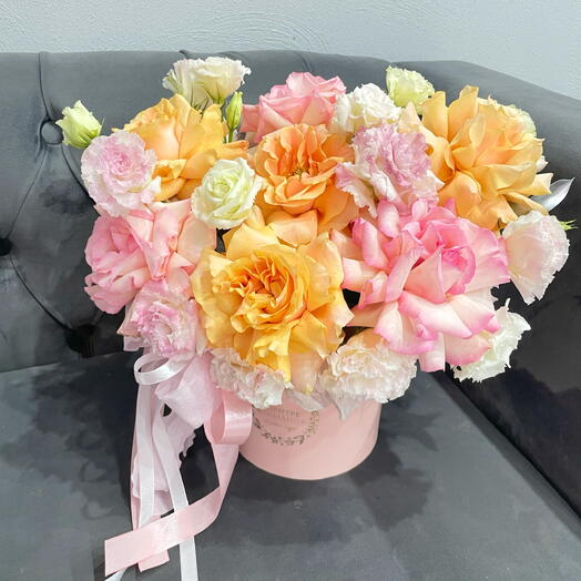 Сборная композиция с розами