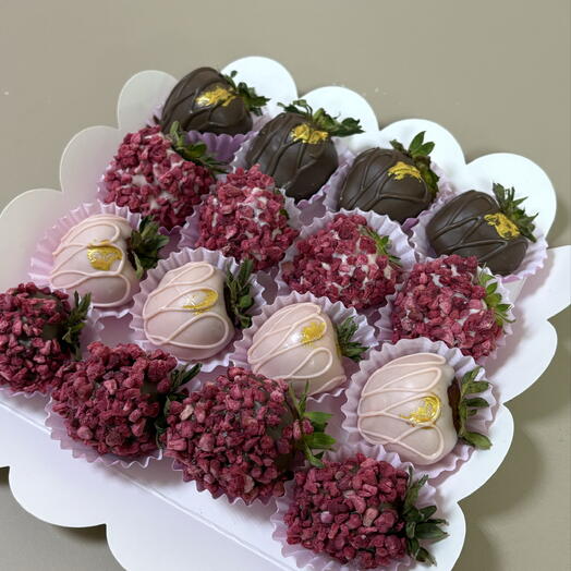 клубника в шоколаде 16шт