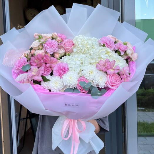 Нежный букет для девушки ️️️️️️01780