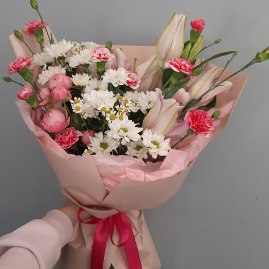 Нежный сборный букет 🌸