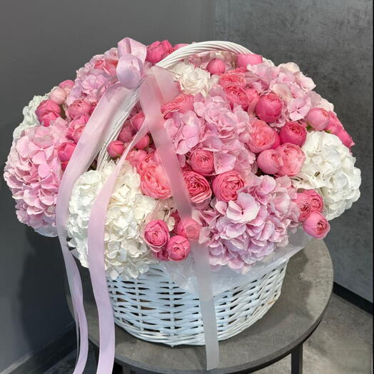 Big Hydrangea hug