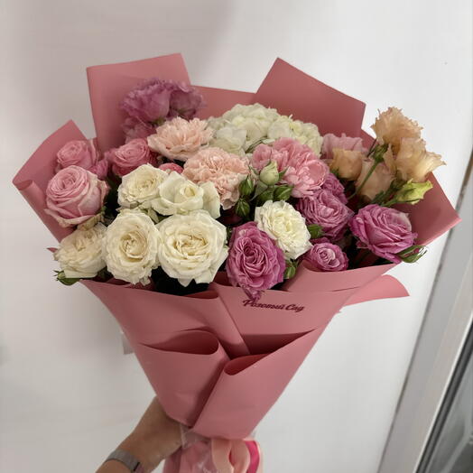 🌸Сборный букет из гвоздик с розами🌸