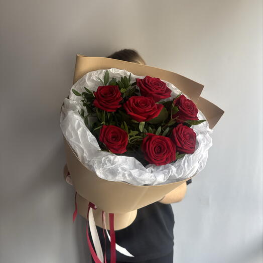 Букет из красных роз