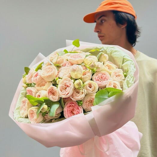 Букет из 11 пионовидных роз Мансфилд Парк💗