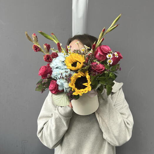 Яркая композиция с Гладиолусами и Подсолнухами 🌺