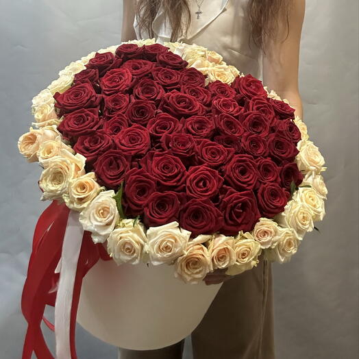 Цветы в коробке 81 Роза