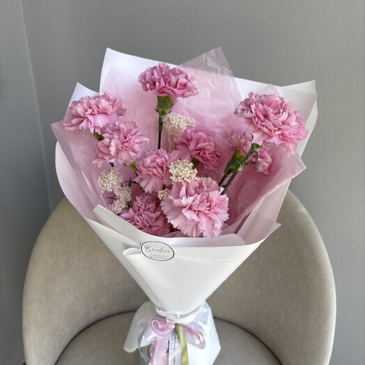 Букет из 9 гвоздик 🌸