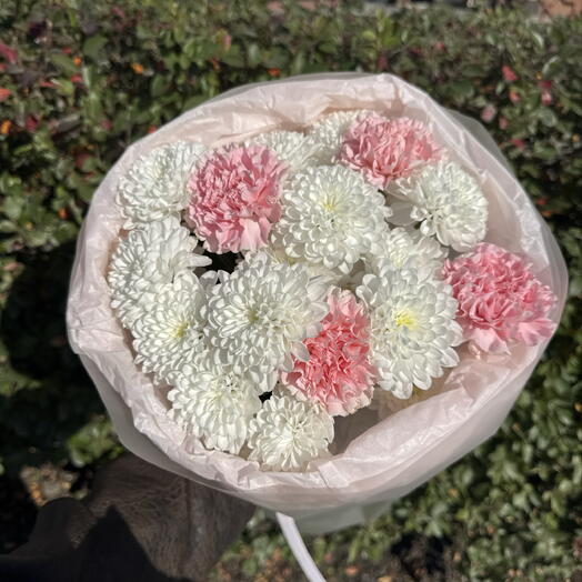 Нежный букет 🌸🩷 диантус и хризантема