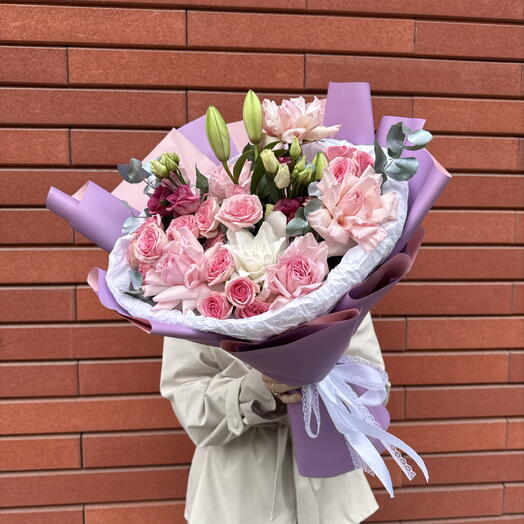 Фантастический сад 🧚♀️🫧 / лилия, ажурная роза , эустома, кустовая роза, эвкалипт
