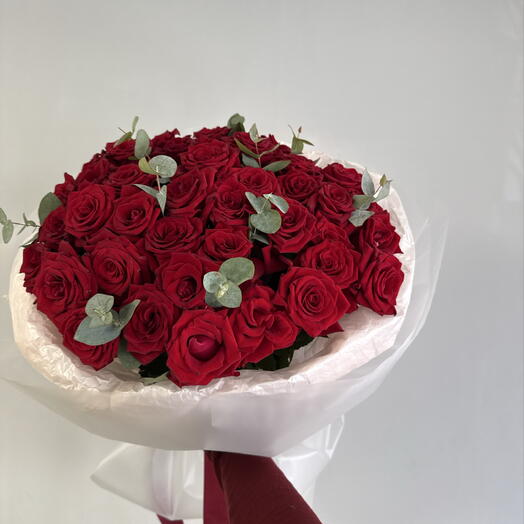 букет из красных роз ️