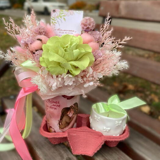Цветы + свеча для самой нежной Мамочки 🌸🩷