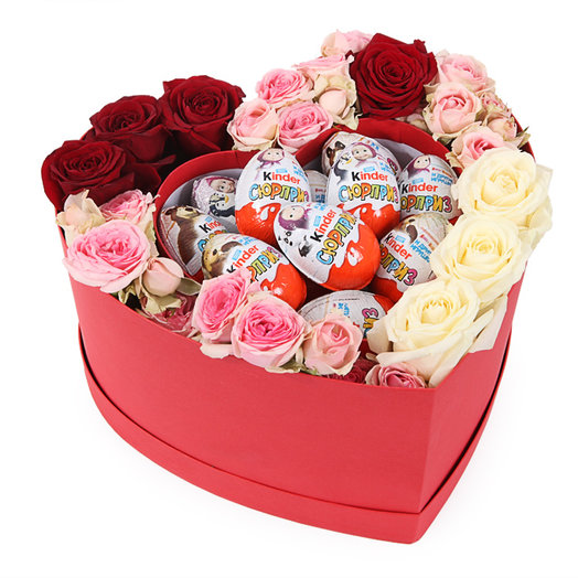 Sweet composition with flowers