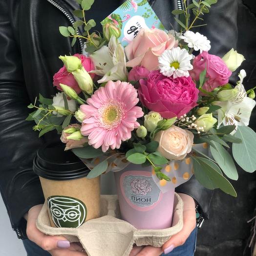 Flowers and coffee set ☕️