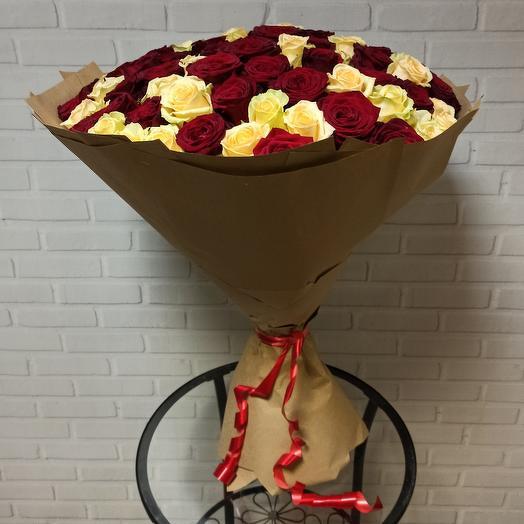 A huge bouquet of 101 roses