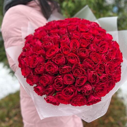 Bouquet of 101 red roses (mono 023)