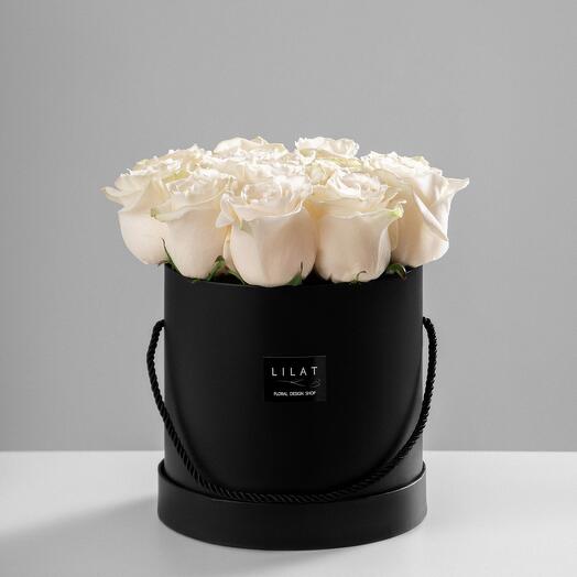 Rosas blancas en una Caja