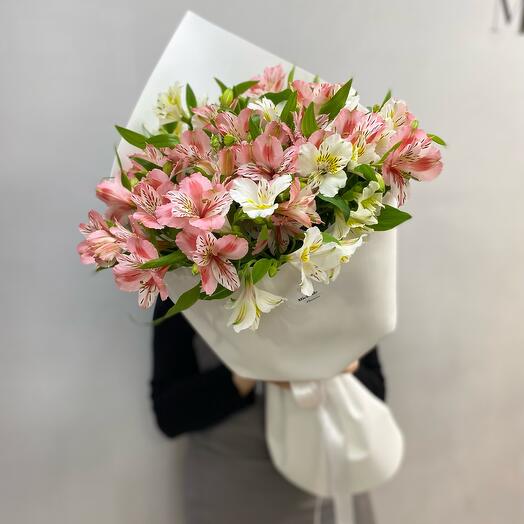 Bouquet of alstroemeria