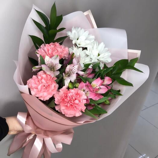 The bouquet is assembled💐