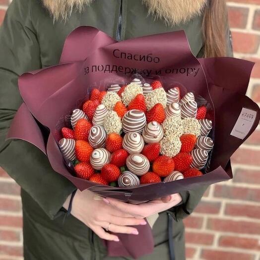 Клубника в шоколаде букет для мужчины