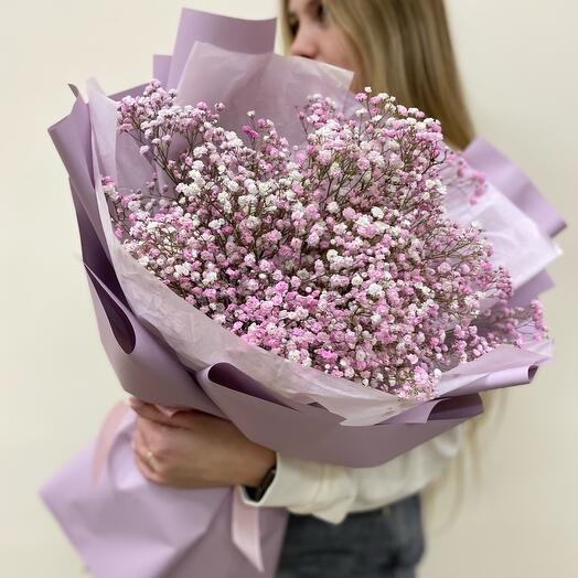 Букет из нежно-розовой гипсофилы