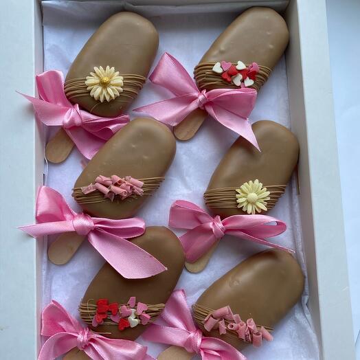 Set of Popsicle cakes as a gift