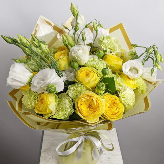 Bouquet with peony yellow rose