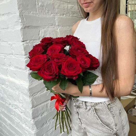 Букет цветов 7 - Красные розы 15 шт