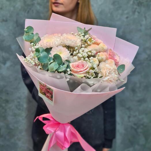 Розовый букетик на День Мамы