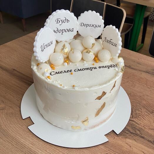Заказной торт с топперами
