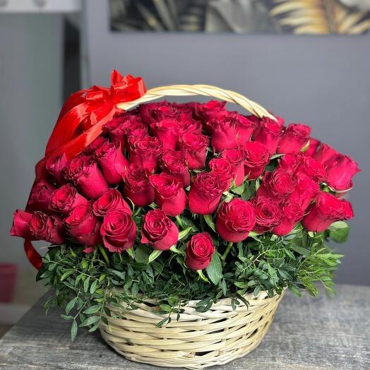 Корзина с цветами