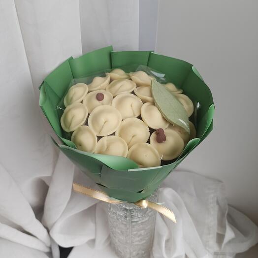 Подарок мужчине. Букет пельмени из шоколада (19 шт)