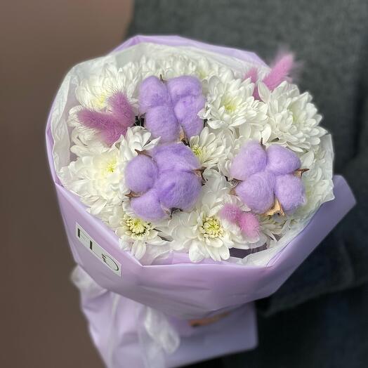 Букет комплимент с лавандовым хлопком и лагурусом (050)