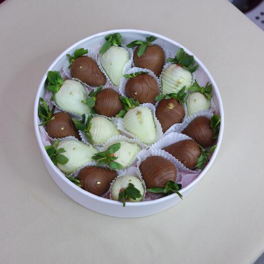 Клубника в шоколаде 19 шт