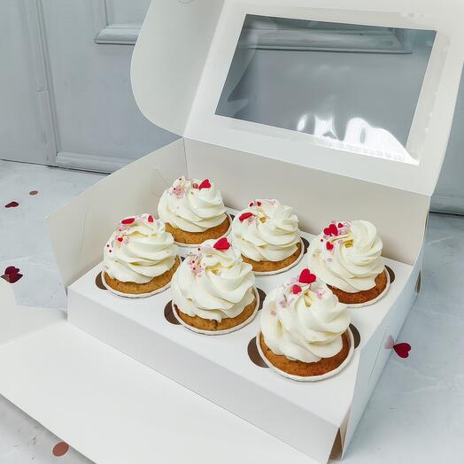 Cupcakes 6 pieces with hearts