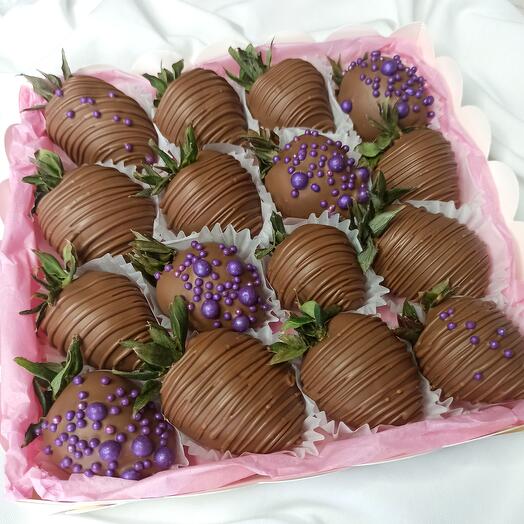 Клубника в шоколаде Violette