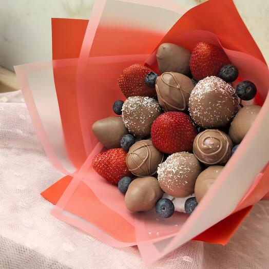 Букет из клубники " Ягодный поцелуй