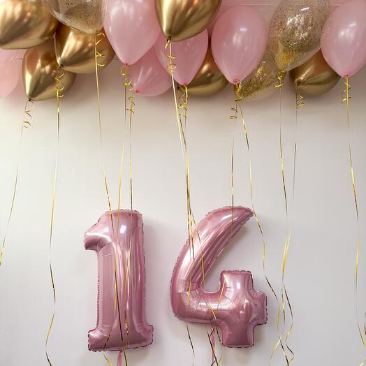 Две цифры на выбор и шары под потолок