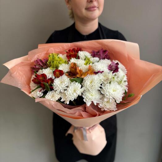 Bouquet 039 (букет из хризантем и микса альстромерий)