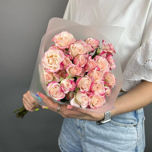 Bouquet of 7 shrub roses Reflex