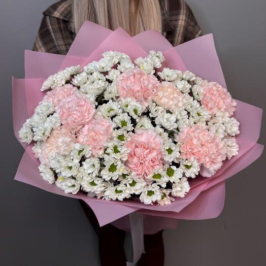 Букет из ромашек и ажурных диантусов 🎀