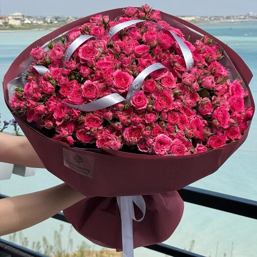 Букет «алые паруса»