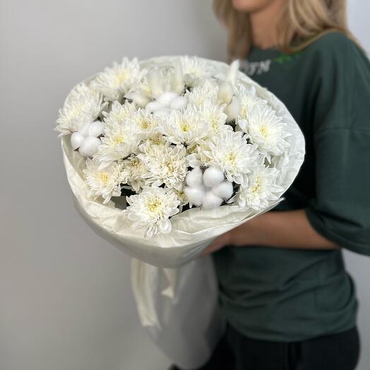 Акция FW в Краснодаре Пышный букет из белой куствой хризантемы с доставкой по Краснодару