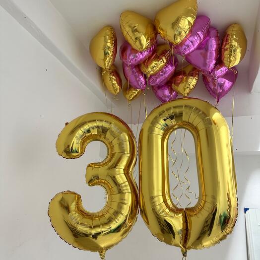Шарики на юбилей 30 лет цифры (любые) для девушки с сердечками